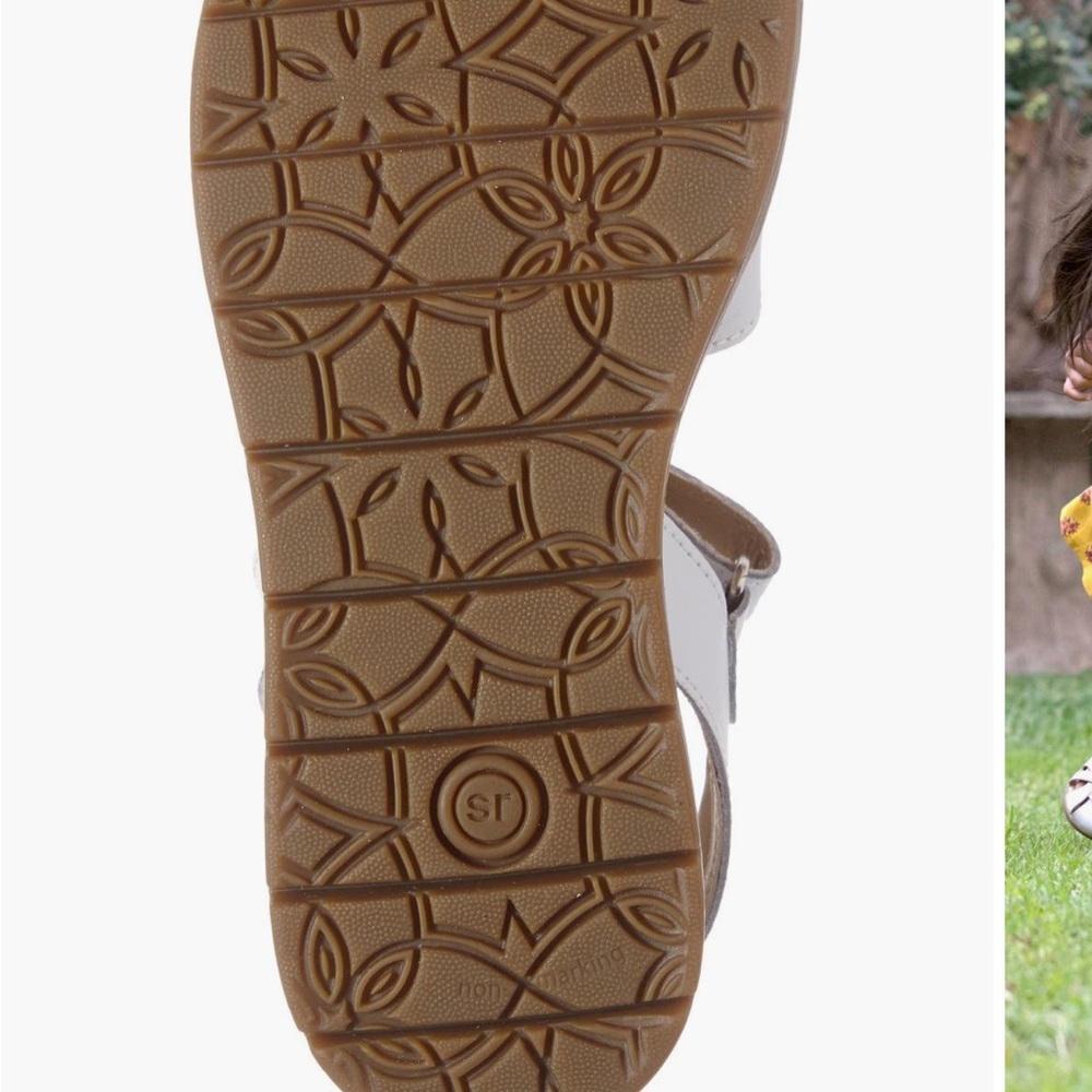 BNIB Stride Rite White Sandals sz 12.5 - Picture 4 of 10
